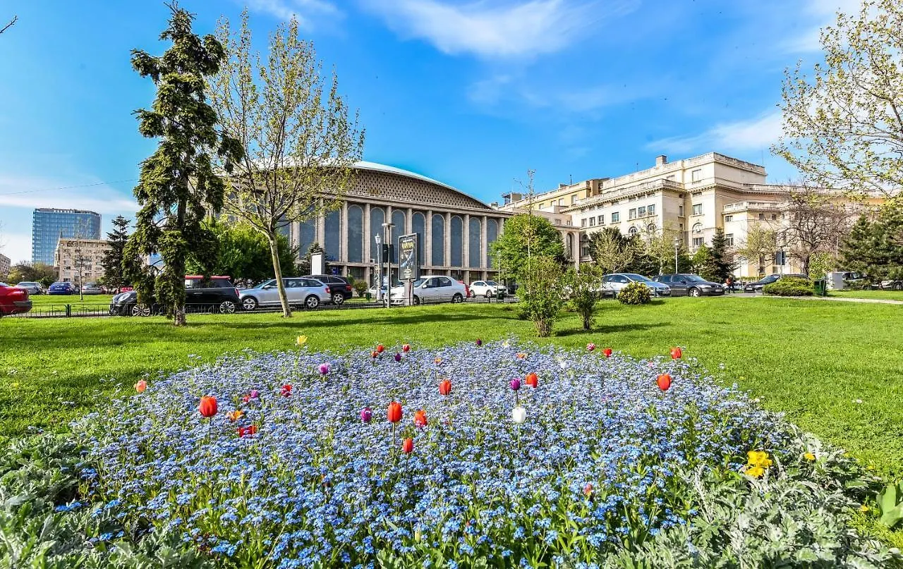 Park Apartment-Cismigiu Garden Bucharest Apartment
