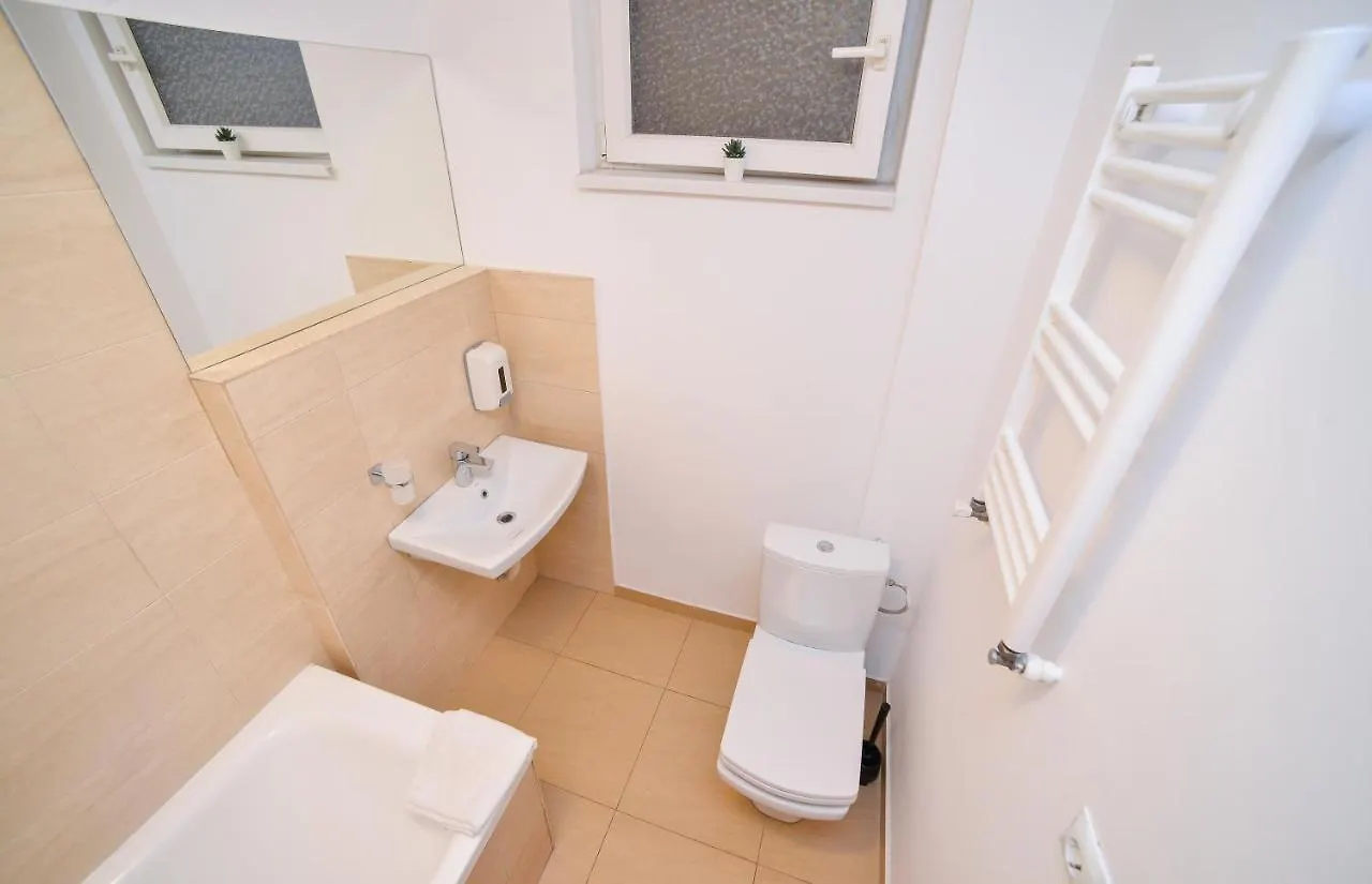 Διαμέρισμα Park Apartment-Cismigiu Garden Βουκουρέστι