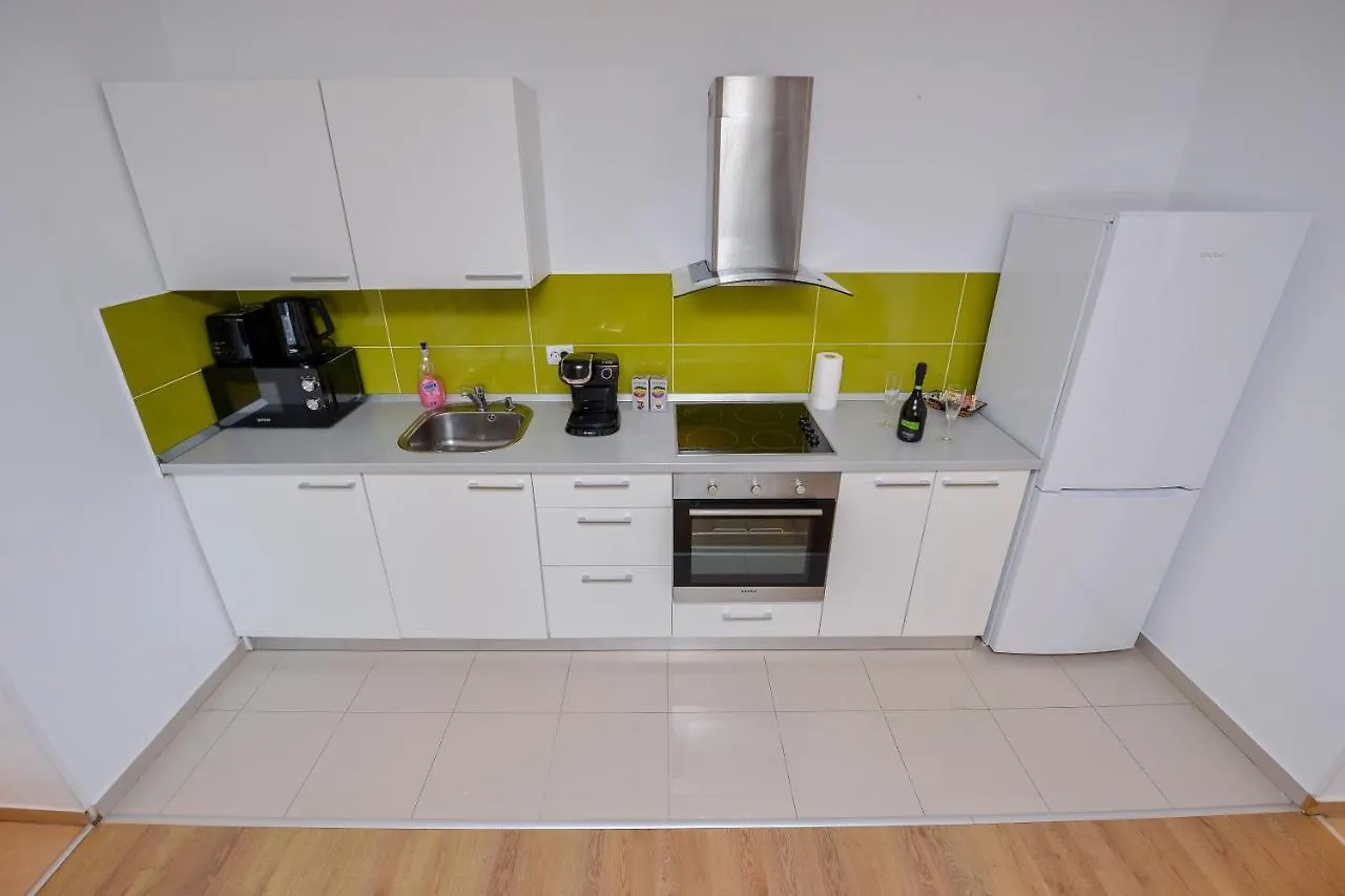 Park Apartment-Cismigiu Garden Βουκουρέστι 0*,  Ρουμανία