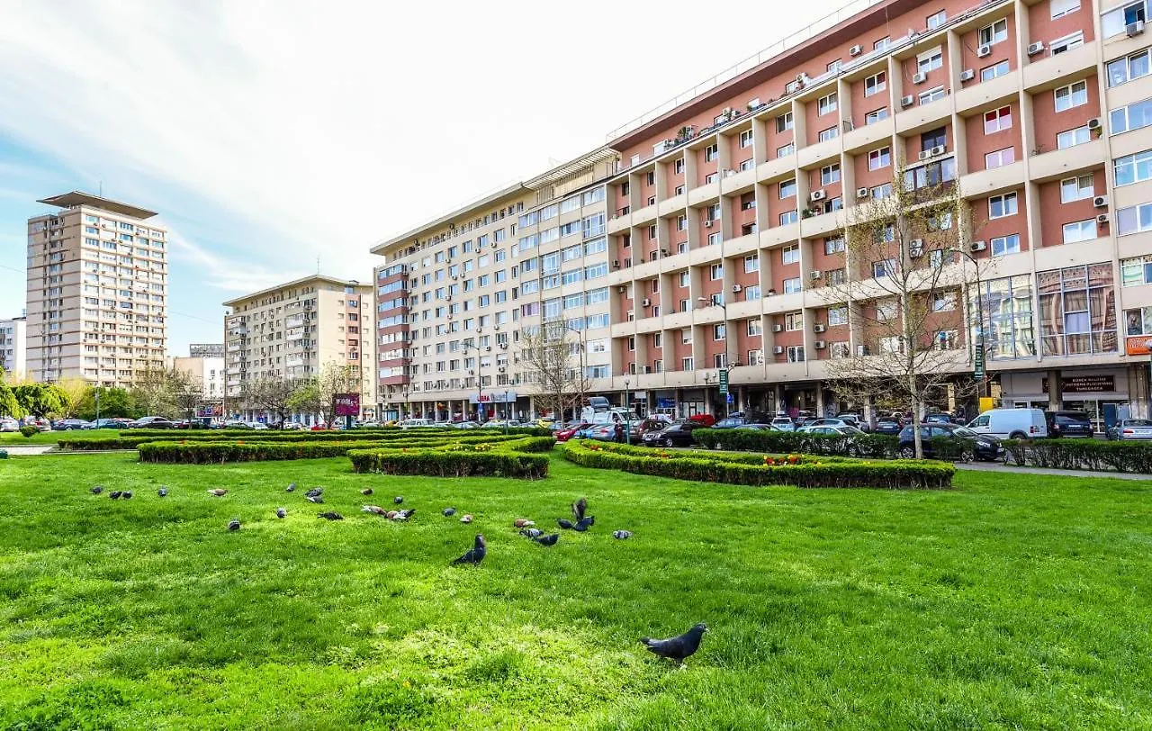 Park Apartment-Cismigiu Garden Bucharest 0*,
